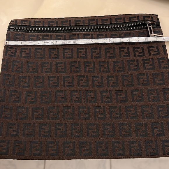 Authentic Fendi Clutch Bag. - Picture 6 of 7